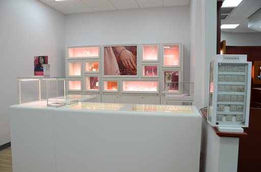 Jewelry Store «Mc Kenzie & Smiley Jewelers», reviews and photos, 2321 Madison St, Clarksville, TN 37043, USA