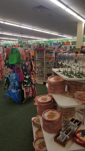 Dollar Store «Dollar Tree», reviews and photos, 426 Town Center, New Britain, PA 18901, USA