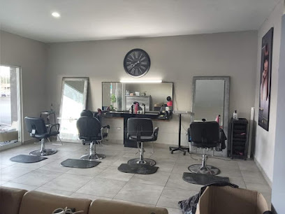 Humberto's salon