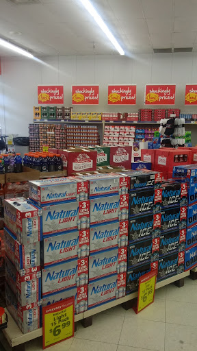 Grocery Store «Save-A-Lot», reviews and photos, 4404 Stadium Dr, Kalamazoo, MI 49008, USA