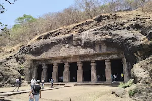 Elephanta Caves image