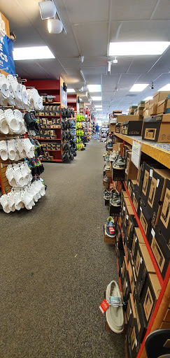 Shoe Store «Shoe Station», reviews and photos, 6601 N Davis Hwy, Pensacola, FL 32504, USA
