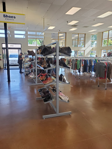 Non-Profit Organization «Goodwill», reviews and photos