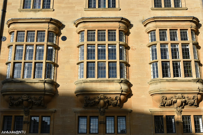 Oxford Martin School - School