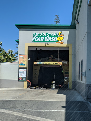 Car Wash «Quick Quack Car Wash - College Oaks», reviews and photos, 49 Bicentennial Cir, Sacramento, CA 95826, USA