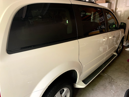 Car Dealer «Quality Grand Turismo Auto Center LLC QGT», reviews and photos, 1465 12th St SE, Salem, OR 97302, USA