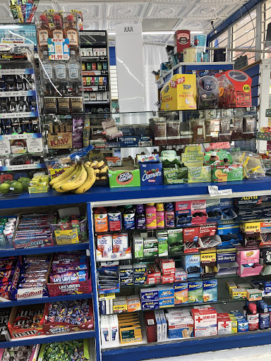 Convenience Store «Hollywood Food Store», reviews and photos, 2003 W Alabama St, Houston, TX 77098, USA