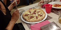 Plats et boissons du Restaurant Mam'Zelle Pizza Trois Mares à Le Tampon - n°15