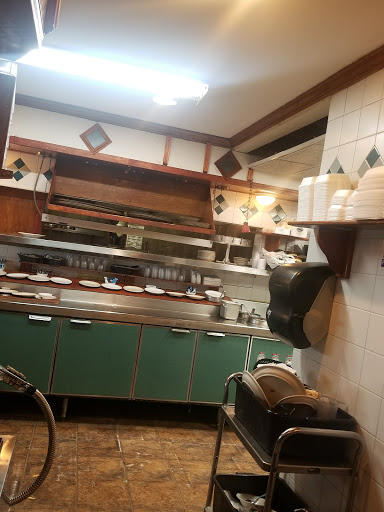 American Restaurant «Flanagans Restaurant», reviews and photos, 3201 Buckley Rd, North Chicago, IL 60064, USA