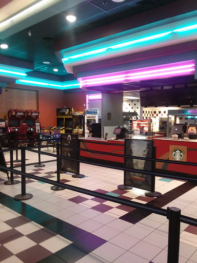Movie Theater «Regal Cinemas Longston Place 14», reviews and photos, 13317 Meridian E, Puyallup, WA 98373, USA