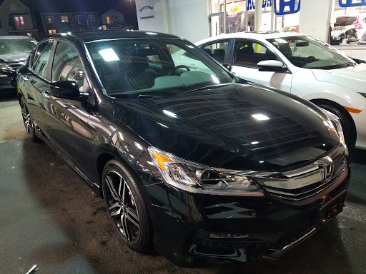 Honda Dealer «Bronx Honda», reviews and photos, 2541 E Tremont Ave, Bronx, NY 10461, USA