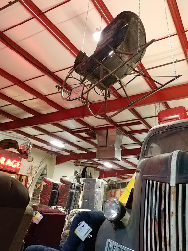 Furniture Store «Hometown Furniture Center», reviews and photos, 2665 S Santiam Hwy, Lebanon, OR 97355, USA