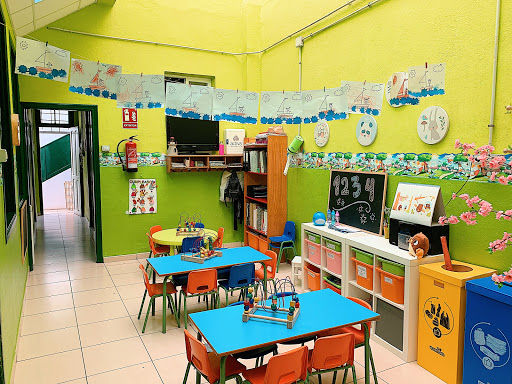 Centro Privado de Educación Infantil El Oso Mimoso en Santa Cruz de Tenerife
