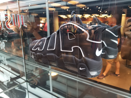 Sporting Goods Store «Nike Las Vegas», reviews and photos, 3500 South Las Vegas Boulevard, Las Vegas, NV 89109, USA