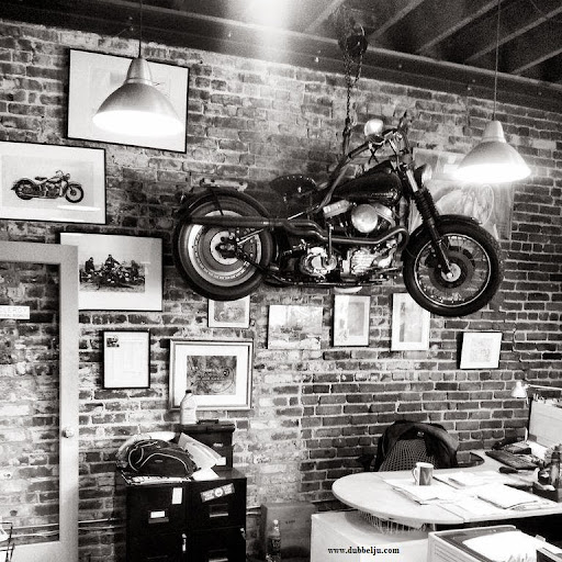 Motorcycle Rental Agency «Dubbelju Motorcycle Rentals», reviews and photos, 274 Shotwell St, San Francisco, CA 94110, USA