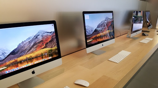 Computer Store «Apple Fashion Valley», reviews and photos, 7007 Friars Rd, San Diego, CA 92108, USA