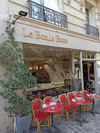 Atmosphère du Restaurant Le bon, la butte à Paris - n°2