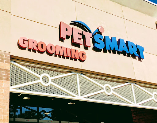 Pet Supply Store «PetSmart», reviews and photos, 30 Malphrus Rd, Bluffton, SC 29910, USA