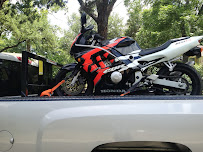Happy Larry's Motorcycle Towing Service - Photo 3 - Car repair in , Austin