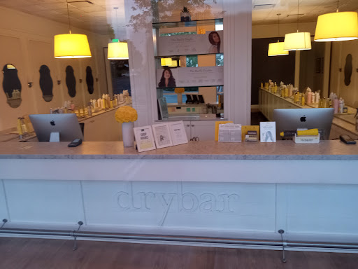 Shopping Mall «Waterside, Marina Del Rey», reviews and photos, 4700 Admiralty Way, Marina Del Rey, CA 90292, USA