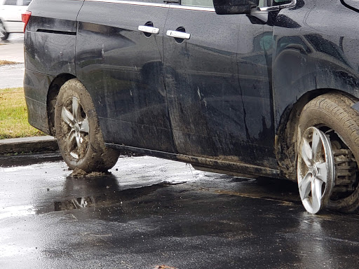 Auto Body Shop «South Louisville Paint & Body», reviews and photos, 7105 Southside Dr, Louisville, KY 40214, USA