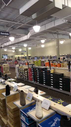 Shopping Mall «Dedham Mall», reviews and photos, 300 Providence Hwy, Dedham, MA 02026, USA