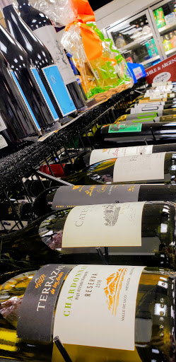 Liquor Store «Crown Wine & Spirits», reviews and photos, 3363 Sheridan St, Hollywood, FL 33020, USA