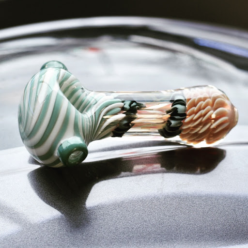 Tobacco Shop «Kazzaz Smoke Shop», reviews and photos, 6355 W Montrose Ave, Chicago, IL 60634, USA