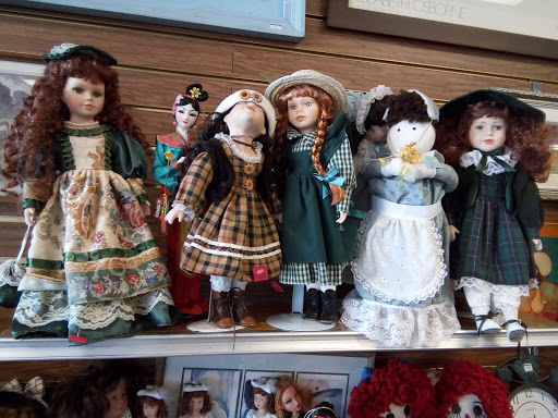 Thrift Store «ECA Thrift Shop», reviews and photos, 12451 116th Ave NE, Kirkland, WA 98034, USA