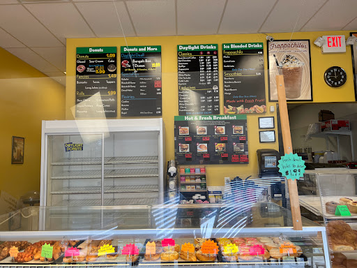 Donut Shop «Daylight Donuts», reviews and photos, 4200 Aero Dr, Mason, OH 45040, USA