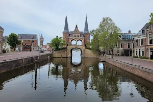 Waterpoort image