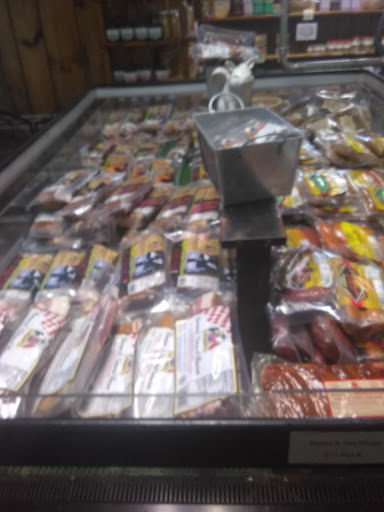 Gourmet Grocery Store «Nodines Gourmet Store», reviews and photos, 39 North St, Goshen, CT 06756, USA