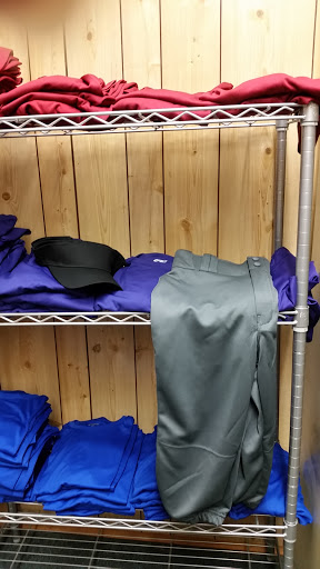 Sporting Goods Store «Sport Connection», reviews and photos, 741 E Nerge Rd, Roselle, IL 60172, USA