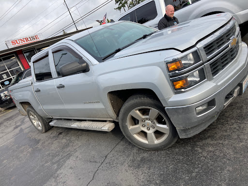 Car Dealer «Sunrise Auto Sales», reviews and photos, 16001 SE McLoughlin Blvd, Milwaukie, OR 97267, USA