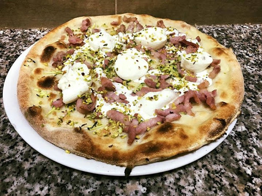 Agli archi pizzeria stuzzicheria in Melilli, Libero consorzio comunale di Siracusa