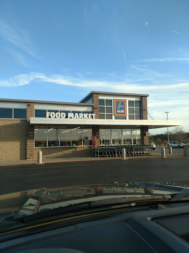Supermarket «ALDI», reviews and photos, 7030 Burroughs Ave, Plano, IL 60545, USA