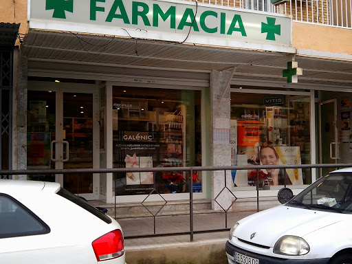 Información y opiniones sobre Farmacia Lda. Mercedes García Yangüela de Sevilla