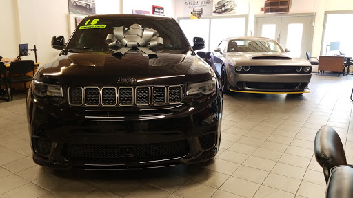 Jeep Dealer «Hoblit Chrysler Jeep Dodge, Inc.», reviews and photos, 333 Main St, Woodland, CA 95695, USA