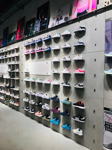 adidas Store Milan