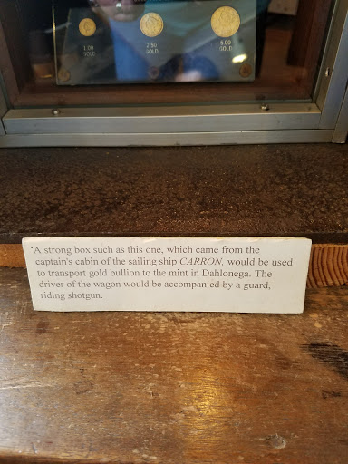 Pottery Store «Folk Pottery Museum of Northeast Georgia», reviews and photos, 283 GA-255, Sautee Nacoochee, GA 30571, USA