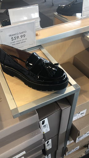 Shoe Store «DSW Designer Shoe Warehouse», reviews and photos, 8506 E 71st St, Tulsa, OK 74133, USA