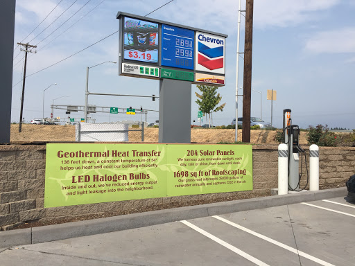 Gas Station «Chevron», reviews and photos, 993 Lawson Ave, Woodburn, OR 97071, USA