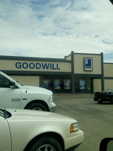 Thrift Store «Goodwill», reviews and photos