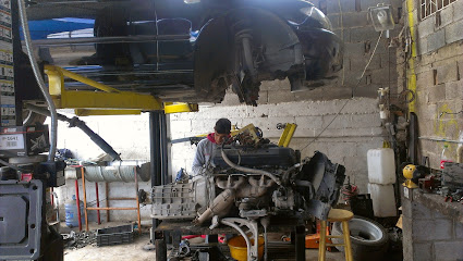 Taller Mecánico, Especialista en Nissan