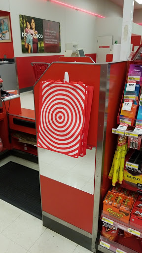 Department Store «Target», reviews and photos, 5580 Northwest Hwy, Crystal Lake, IL 60014, USA