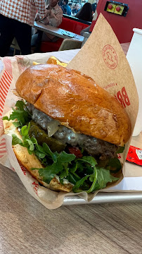 Cheeseburger du Restaurant halal Brendy's Café La Défense à Puteaux - n°20