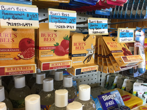 Grocery Store «Town & Country Foods», reviews and photos, 219 N 19th Ave, Bozeman, MT 59718, USA