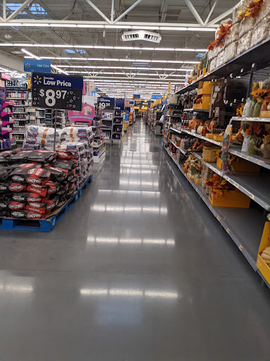 Discount Store «Walmart», reviews and photos, 21320 SW Langer Farms Pkwy, Sherwood, OR 97140, USA