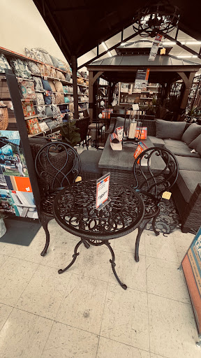 Discount Store «Big Lots», reviews and photos, 4628 W Diversey Ave, Chicago, IL 60639, USA