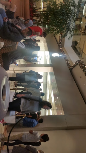 Apple South Coast Plaza image